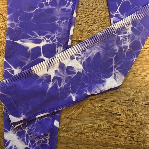 Forge Purple and White Tie Dye Leggings - Picture 7 of 7
